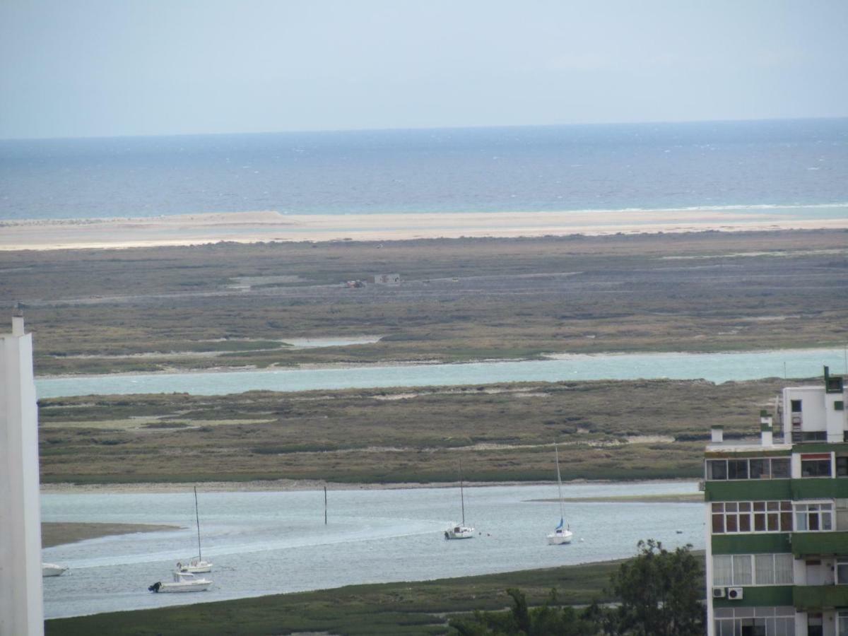 Апартаменты In Faro With Sea View Экстерьер фото